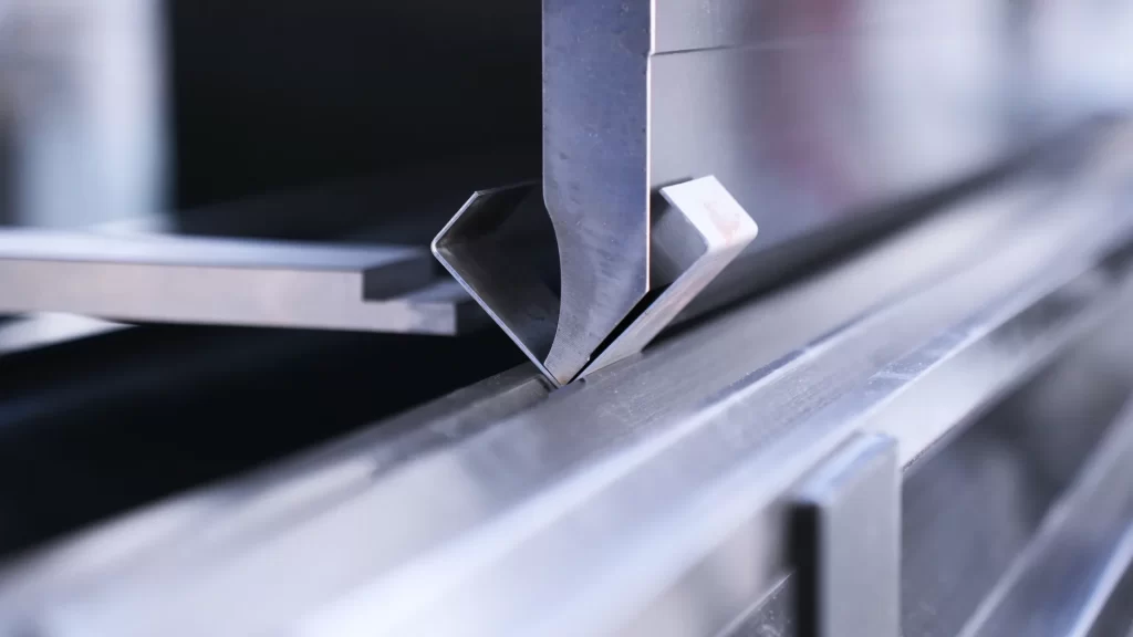 CNC copper busbar bending